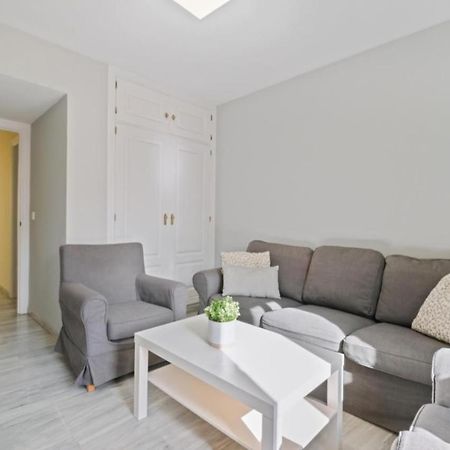 Apartamento En Calle Cuarteles De Dos Habitaciones Малага Екстер'єр фото