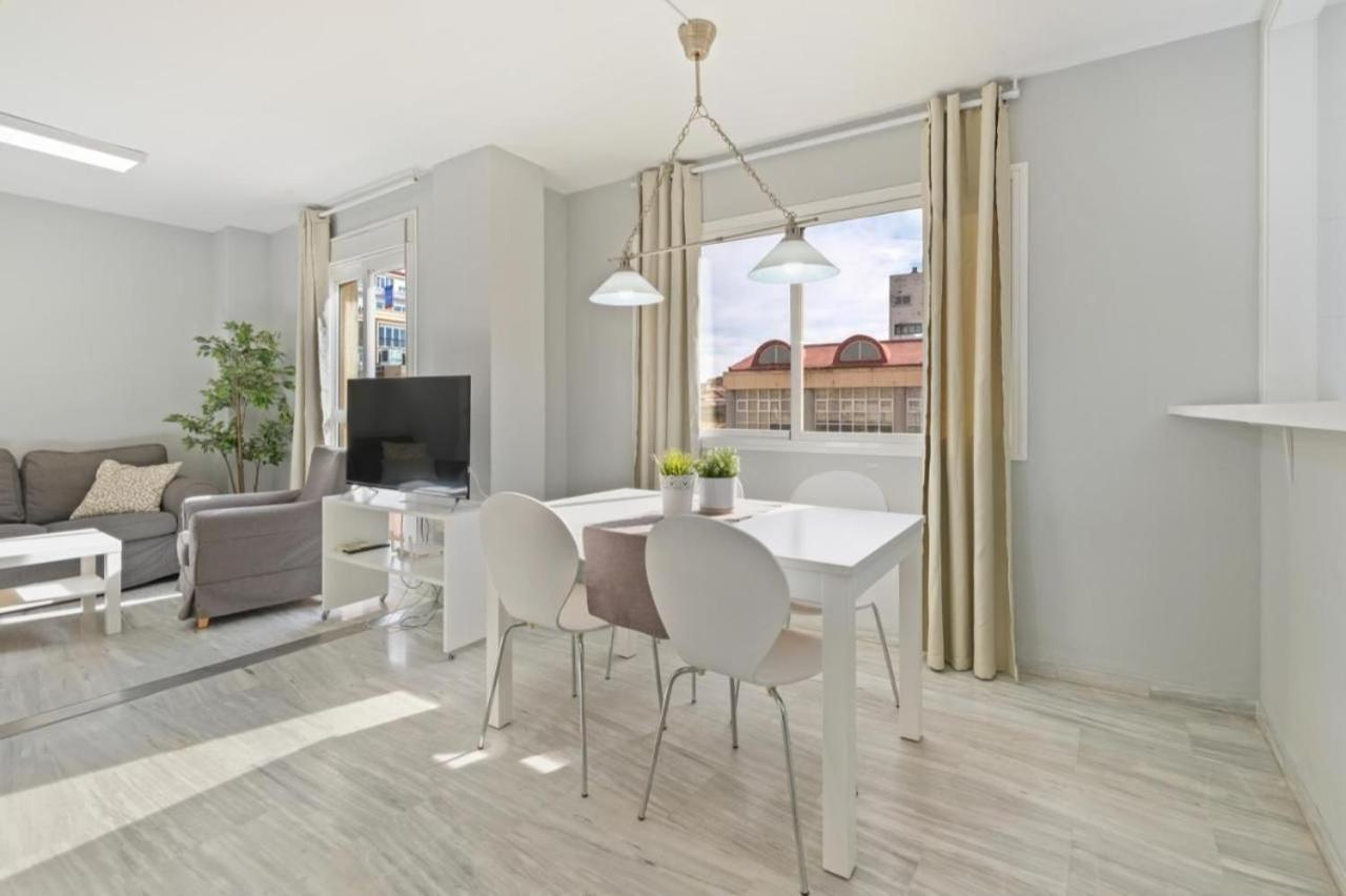 Apartamento En Calle Cuarteles De Dos Habitaciones Малага Екстер'єр фото
